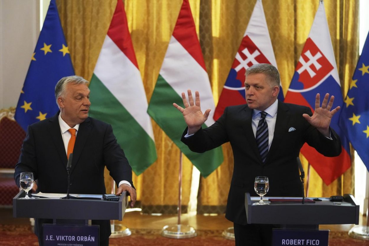 Ak to Orbán a Fico myslia s mierom pre Ukrajinu vážne, mali by vyraziť do Moskvy a naliehať na Putina
