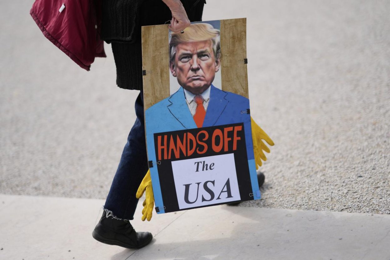 Proti Trumpovej administratíve je naplánovaných viac ako 1200 protestov