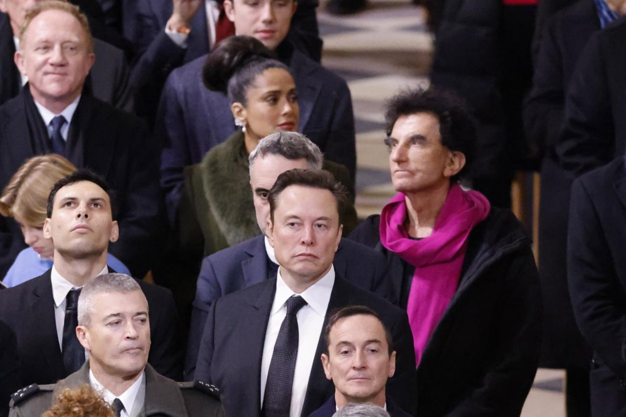 The Financial Times: Musk hľadá cestu, ako odvolať britského premiéra Starmera