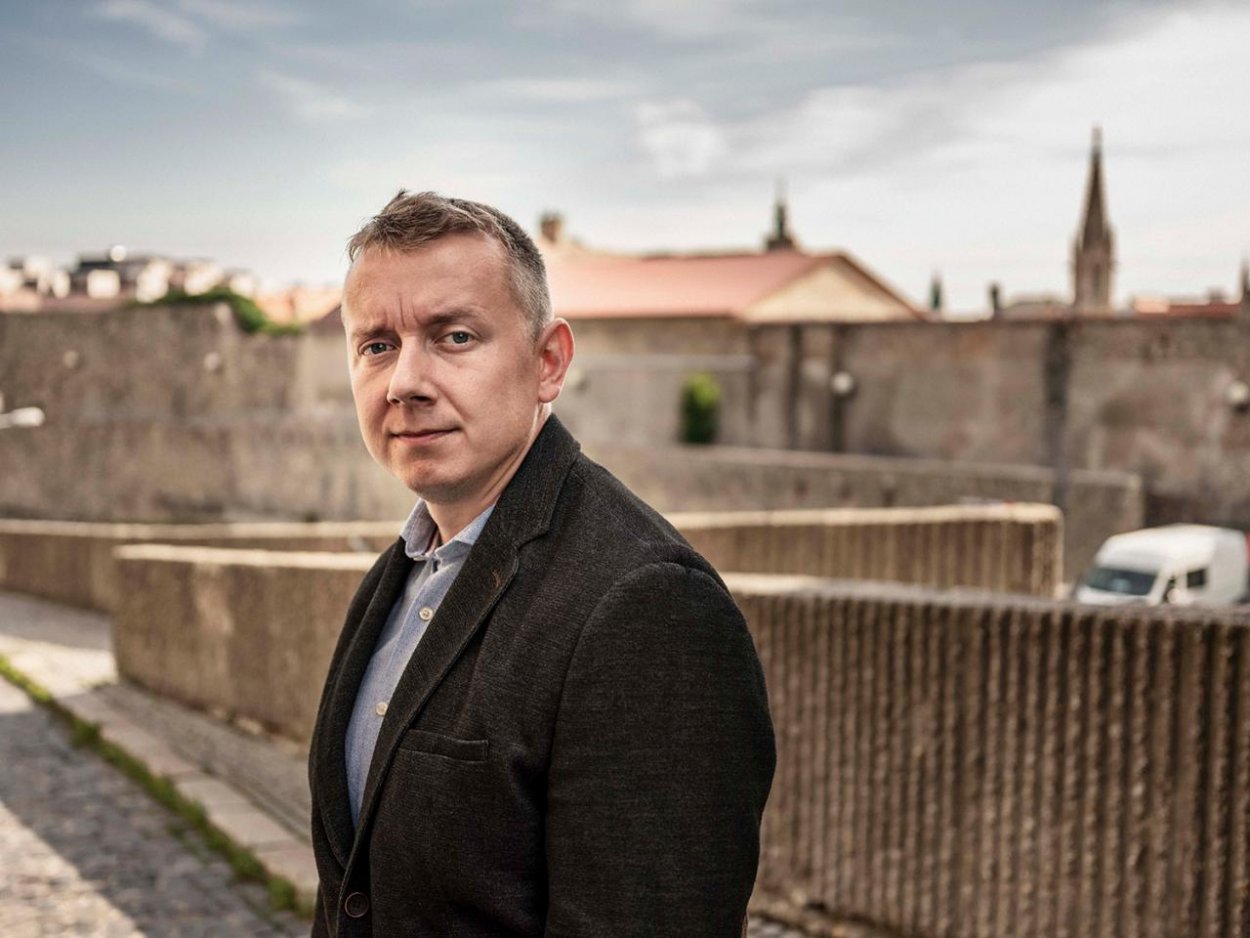 Korene minimálnej mzdy sú rasistické