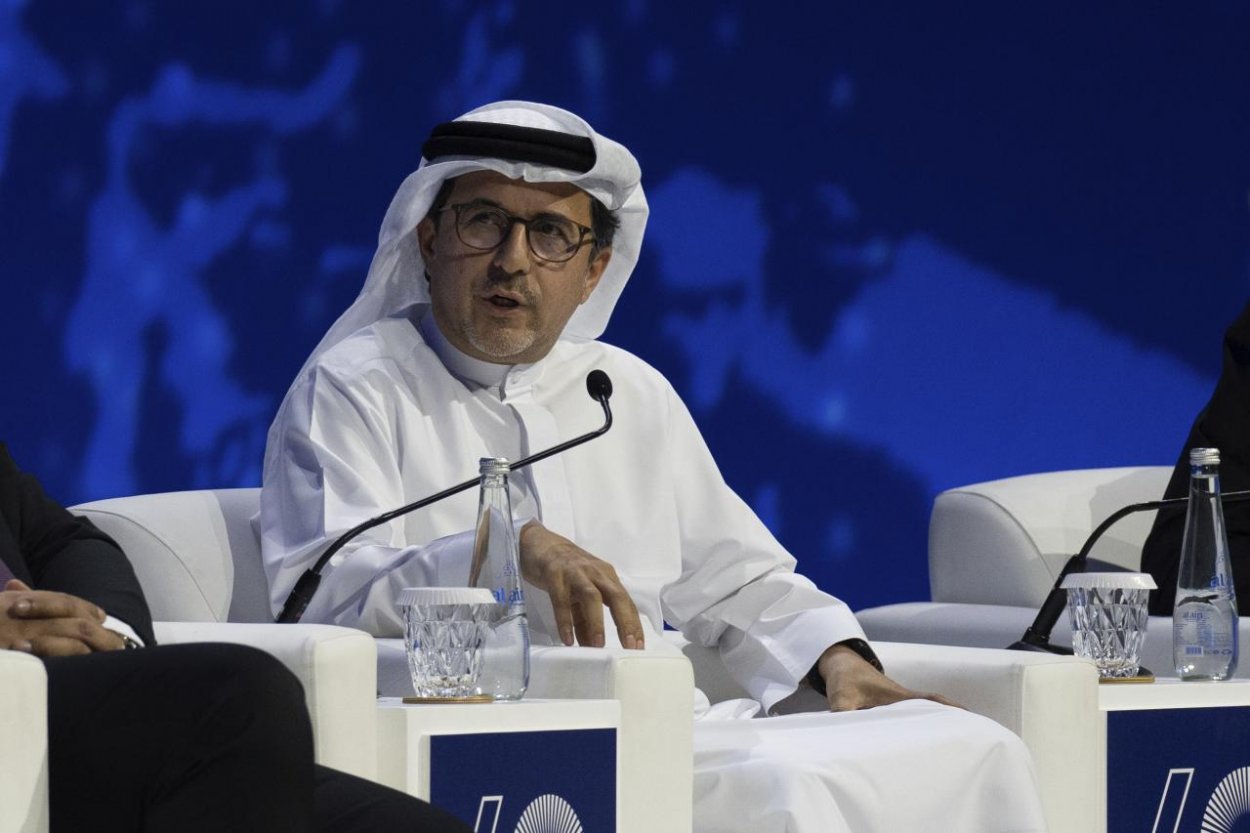 Spojené arabské emiráty začali s výstavbou ropovodu obchádzajúceho Hormuzský prieliv. Spustený bude v roku 2027