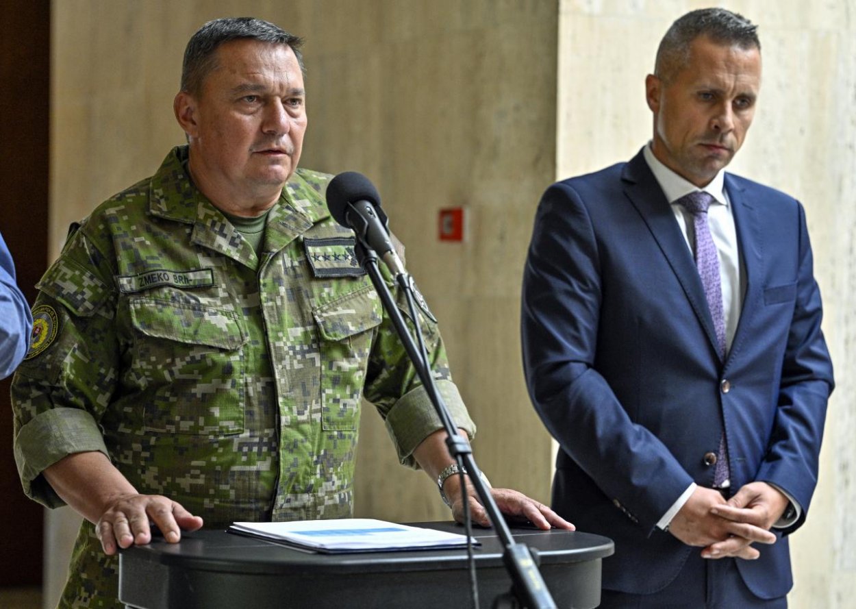 Danko vyzval Kaliňáka, aby riešil pozíciu náčelníka Generálneho štábu OS SR