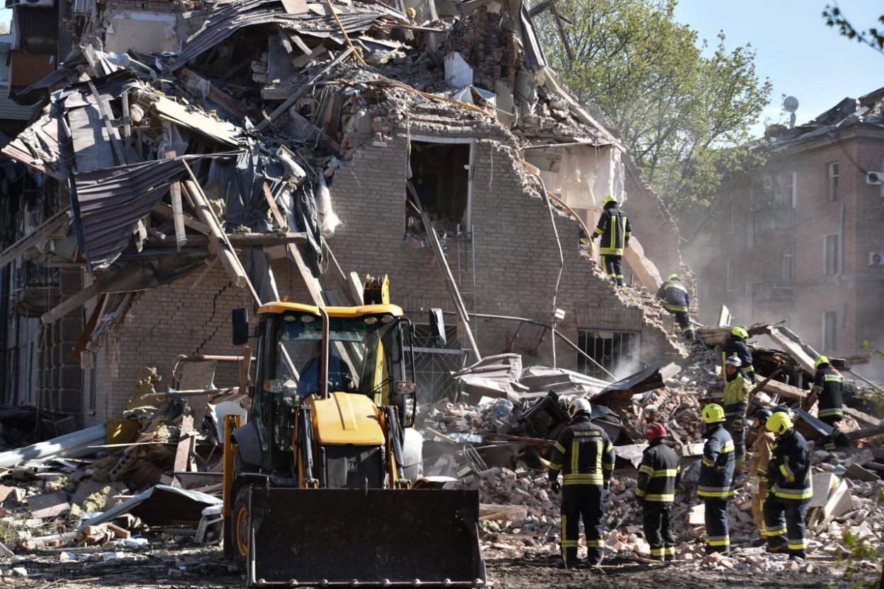 Estónsko navrhuje financovať obnovu Ukrajiny clom na ruský tovar