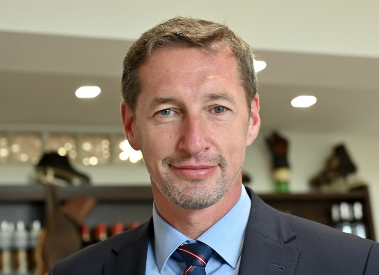 Predsedom KDH ostáva Milan Majerský