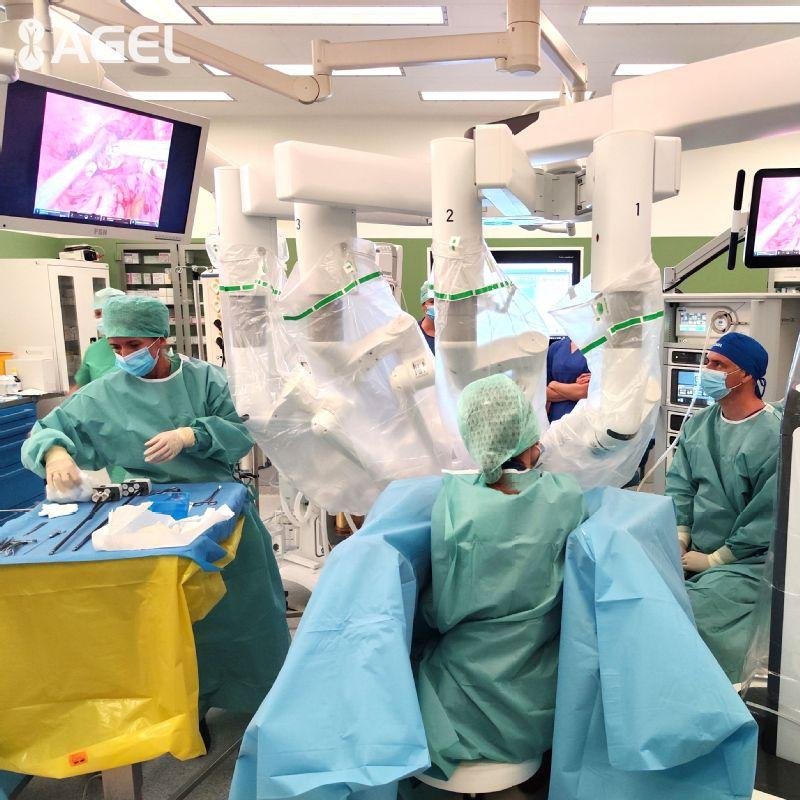 Robot operuje už aj na východnom Slovensku: V Nemocnici AGEL Košice-Šaca majú prístroj za milióny