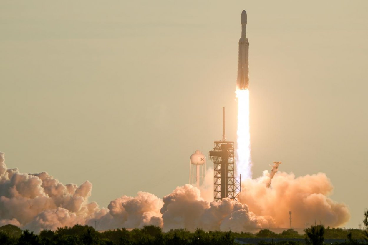 Do vesmíru úspešne odštartovala raketa s Romanovej teleskopom