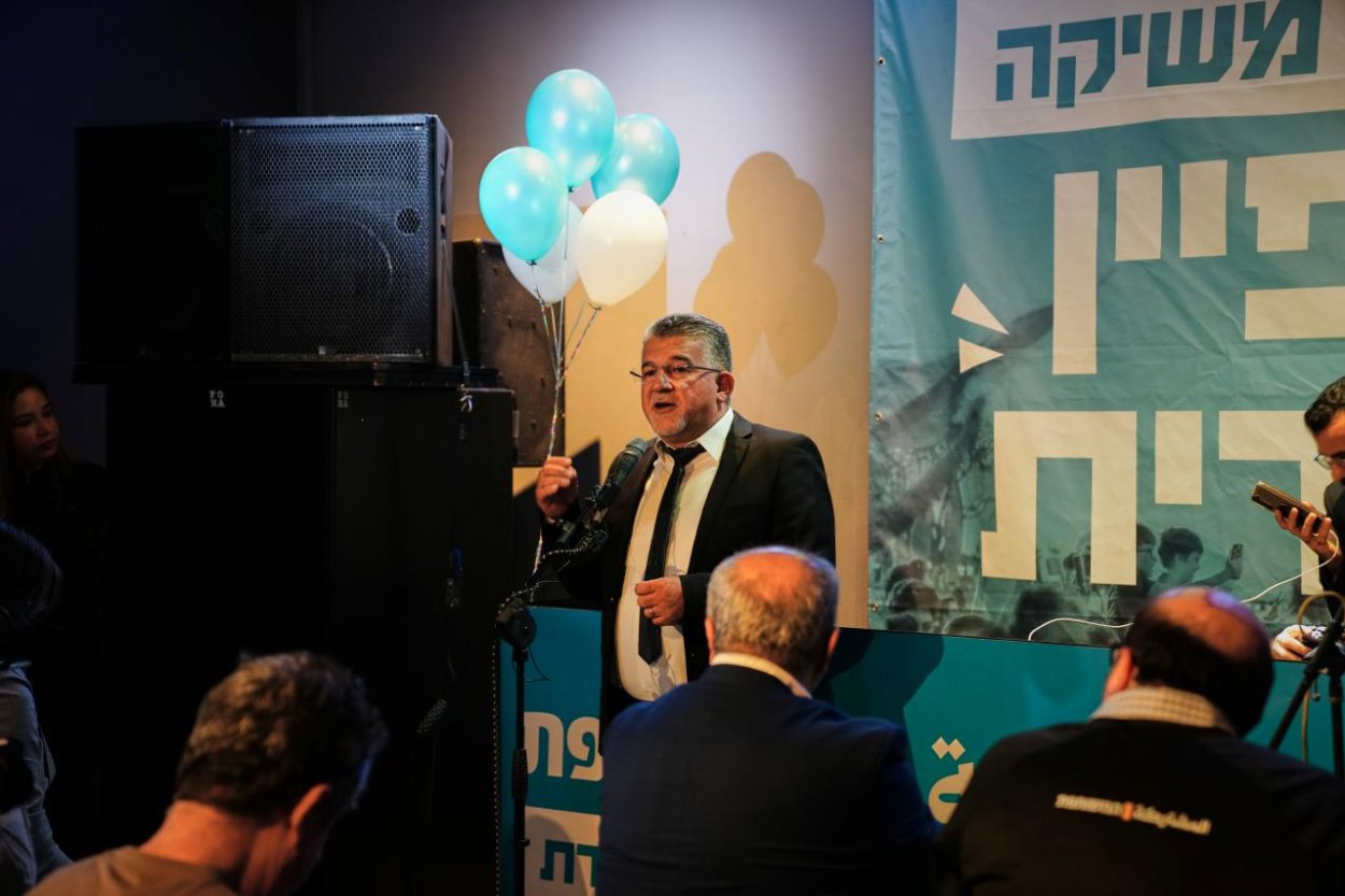 Izrael: Arabi podporia vládu bez Netanjahua, do koalície však nevstúpia
