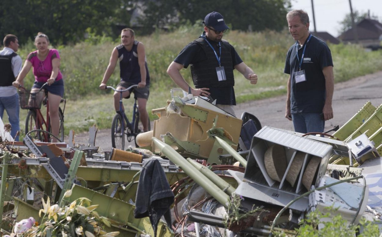 Holandsko zverejnilo mená podozrivých zo zostrelenia boeingu nad Donbasom