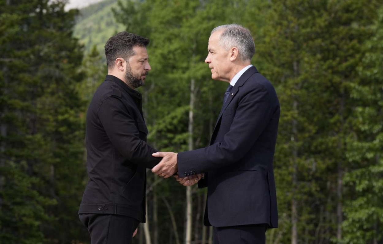 Kanada: Carney prisľúbil vojenskú pomoc Ukrajine za 1,5 miliardy