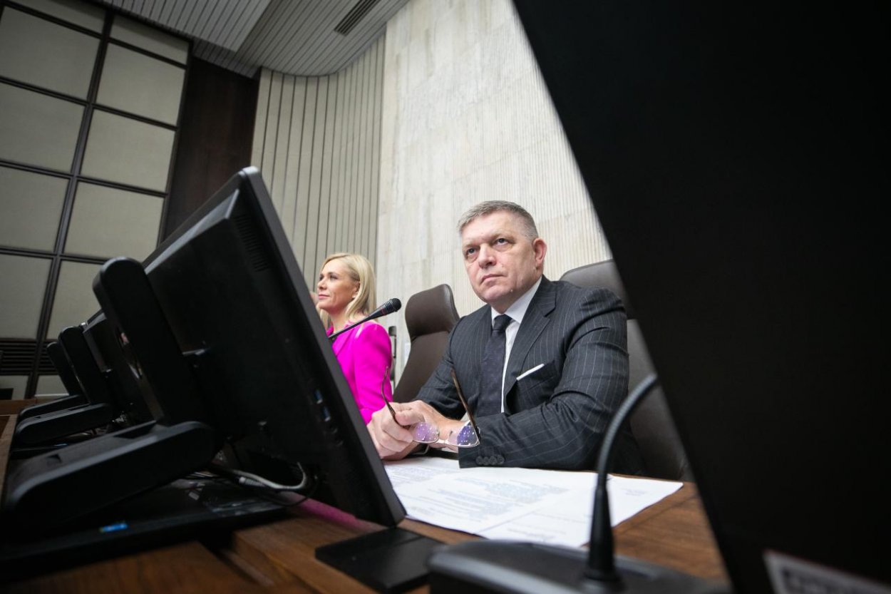 Vláda chce prehodnotiť súdnu mapu