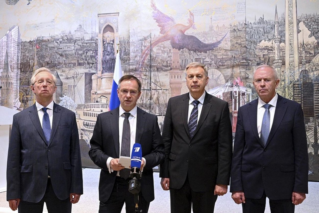 Ukrajinský zdroj: Moskva na rokovaniach žiadala, aby Kyjev odstúpil viac územia