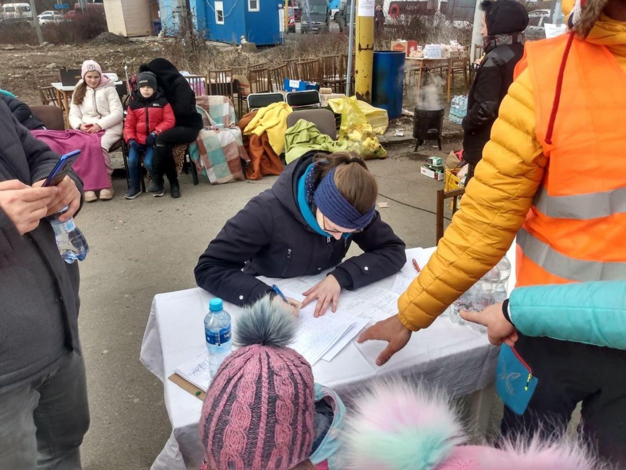 Podľa prieskumu sú Slováci ochotní prijať ľudí z Ukrajiny, musia sa ale prispôsobiť