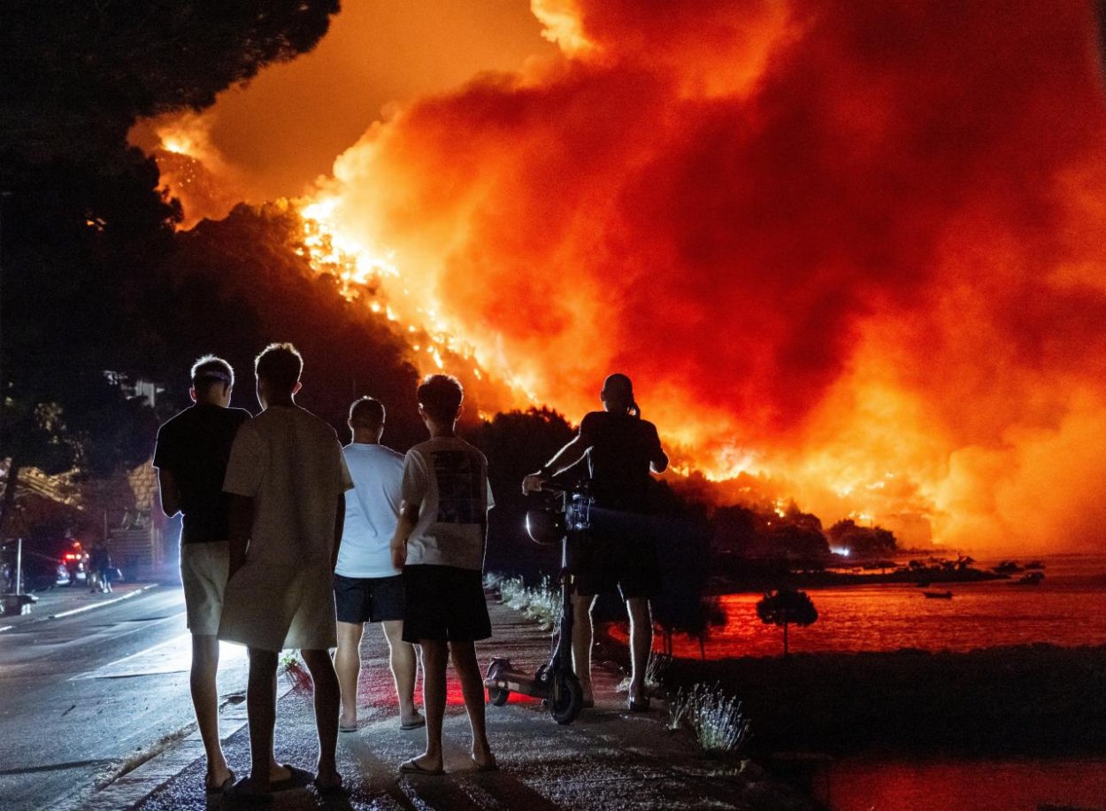 Chorvátska polícia našla telo v spálenej oblasti pri Omiši