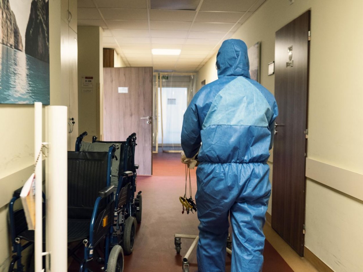 Pri šírení delta variantu hrozí na Slovensku trojnásobok obetí oproti druhej vlne pandémie