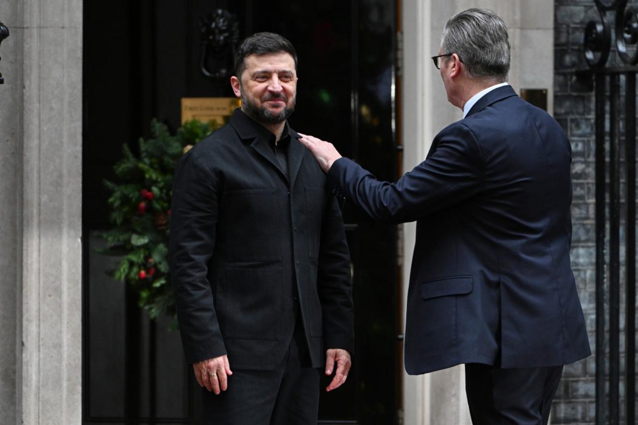 Zelenskyj chce na berlínskych rokovaniach získať podporu USA pre zmrazenie frontovej línie