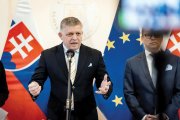 Radovan Potočár: Drahá ropa, lacné vtipy. Pri palivách Ficovi dlho nevydržia