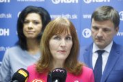 Eva Grey z KDH: Použitie zdravotníkov na masové testovanie považujem za plytvanie a hazard so zdravím obyvateľov