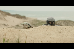 .týždeň vo filme: Filmový Mandalorian a cestovný horor