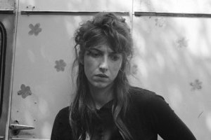 Festival Pohoda tento týždeň oznamuje výrazné ženské mená. Prvým je hypnotizujúca Novozélanďanka  Aldous Harding