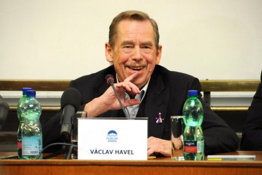 Jan Urban: Havel v domácej politike prehral všetko, o čo stál. Robiť z neho ikonu je nepoctivé
