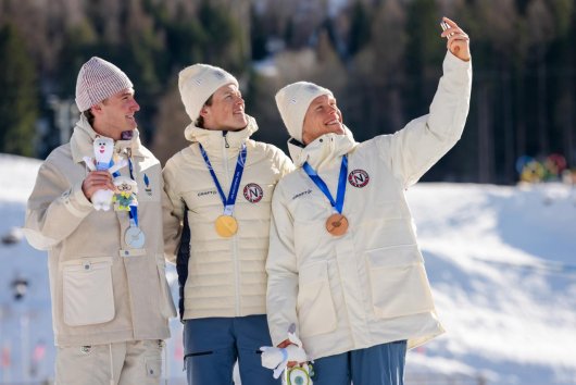 Skiatlon mužov ovládol favorizovaný Nór Klaebo, slovenský reprezentant Hinds skončil na 60. priečke