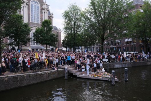 Amsterdam sprísni bezpečnosť na oslavách WorldPride po útoku v Berlíne