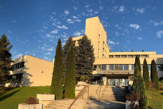 Univerzita Mateja Bela sa dištancovala od plagiátorstva, Jozef Michalko sa vzdal funkcie prodekana
