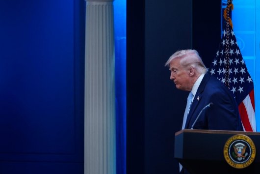 Trump dal Európe nové ultimátum pre podporu USA v Hormuzskom prielive