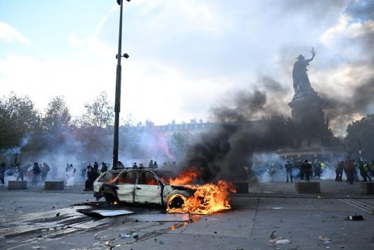 Dobré ráno, Slovensko. O protestoch v Európe a o tom, či sú Rusi s nami v miestnosti