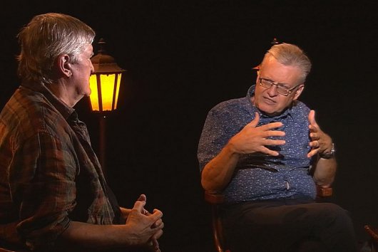 .pod lampou: Naozaj ľudstvo hlúpne?