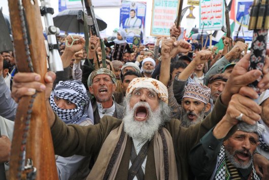 Udalosť dňa: Izrael hlási prvý raketový útok z Jemenu od začiatku vojny s Iránom