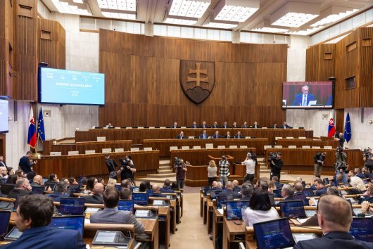 Poslanci odobrili dokument Vízia Slovensko 2040