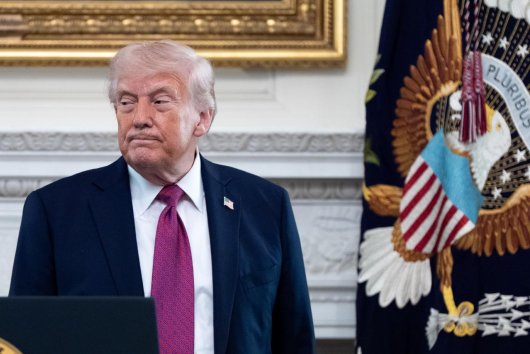 Demwatch: Poletí Trump cez palubu?