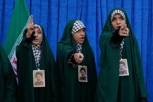 Irán ponúka odmenu 30.000 dolárov za zabitie alebo zajatie amerických vojakov