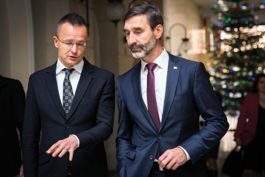 Po Maďarsku prídu Rusi k nám