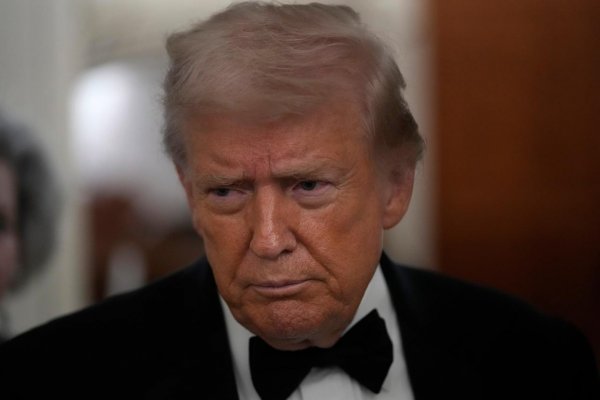 Trump nariadil ministerstvu vnútornej bezpečnosti nezasahovať proti protestom v mestách vedených demokratmi