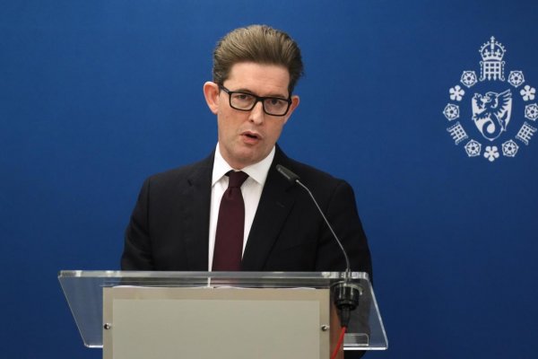 Británia je vystavená rastúcej hrozbe zo strany Ruska, Iránu, Číny a teroristov