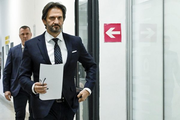 Kaliňák chce urobiť finančný audit mimovládnych organizácií