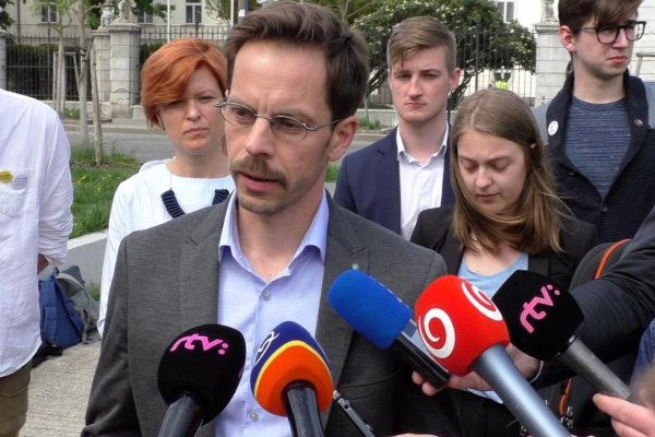 Tomu, komu dôveruje Smer, nedôverujú občania