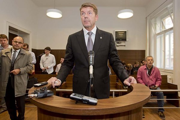 Výbohovi zastavili stíhanie, jeho prípad je po trestnej novele premlčaný