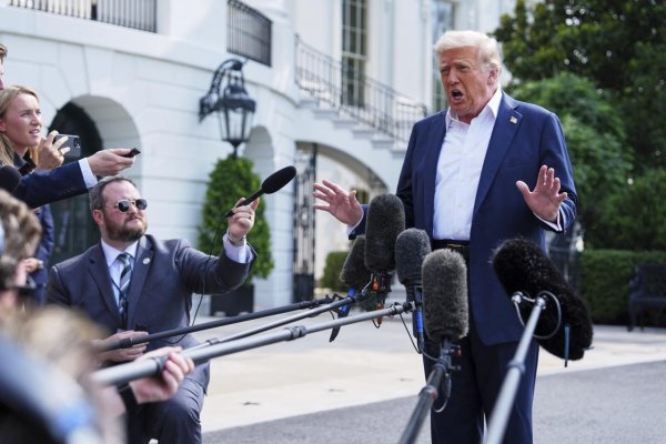 Slovensku hrozia od USA podľa ekonóma Kovandu ďalšie clá, možno až devastačné 500-percentné