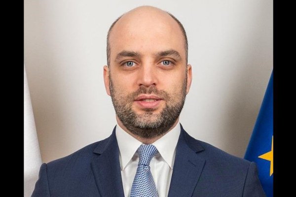 Poľsko natrvalo odvolalo svojho veľvyslanca z Budapešti