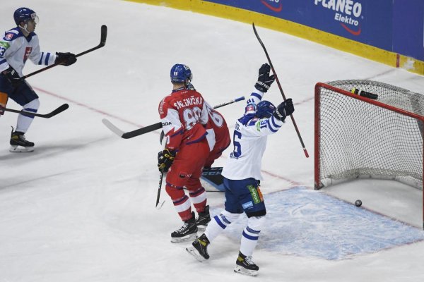 Slovenskí hokejisti zdolali Čechov v prípravnom zápase pred MS 