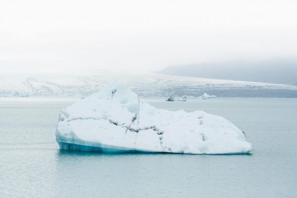 Čína testuje expresnú obchodnú trasu do Európy cez topiacu sa Arktídu
