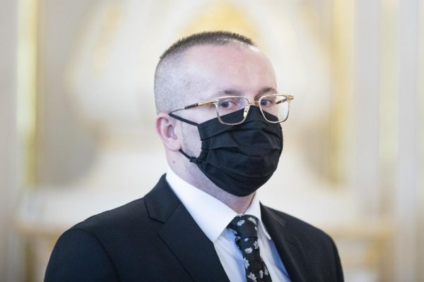 NAKA zadržala riaditeľa Slovenskej informačnej služby Vladimíra Pčolinského, svoju vinu však odmieta