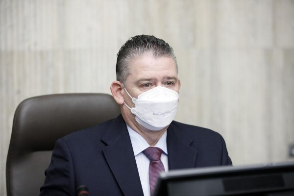 Mikulec reagoval na štvrtkové zadržanie Fica