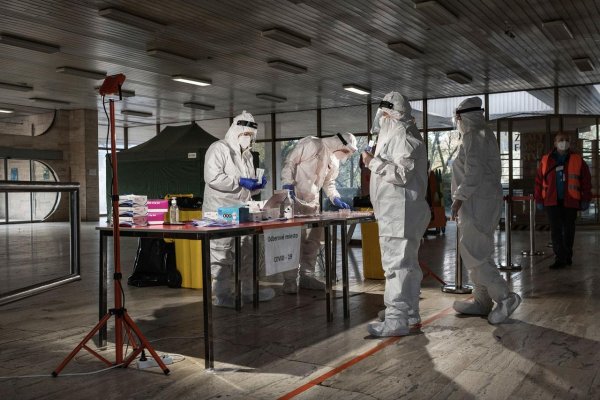 Lekár z covidového oddelenia: Pľúcna ventilácia je po dlhšom čase cesta do záhuby, ničí pľúca