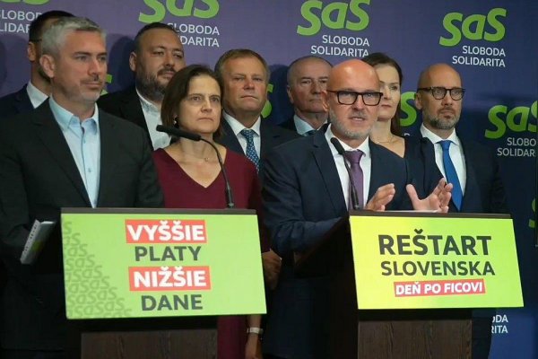 SaS predstavila volebný program Reštart Slovenska – Deň po Ficovi, obsahuje 400 opatrení