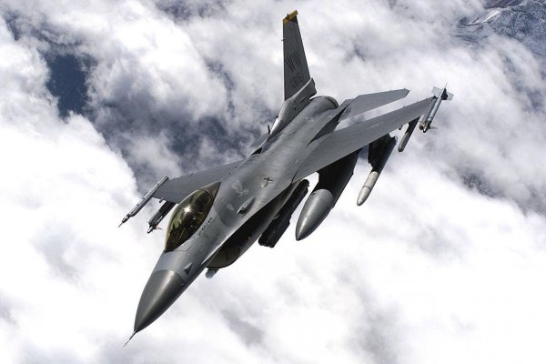 Podľa Pellegriniho je nákup stíhačiek F-16​ neplatný