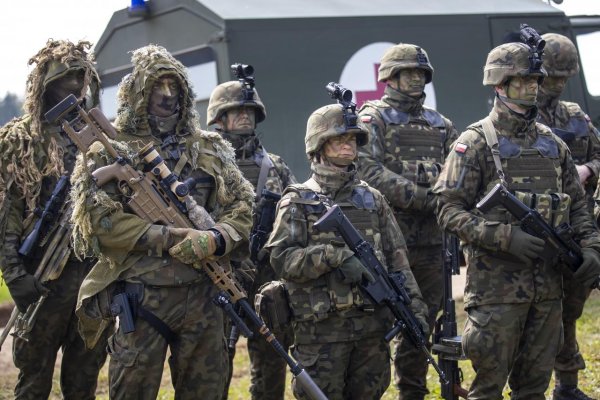 Poľsko by v prípade útoku mohlo okamžite nasadiť len dve divízie, uvádza Rzeczpospolita